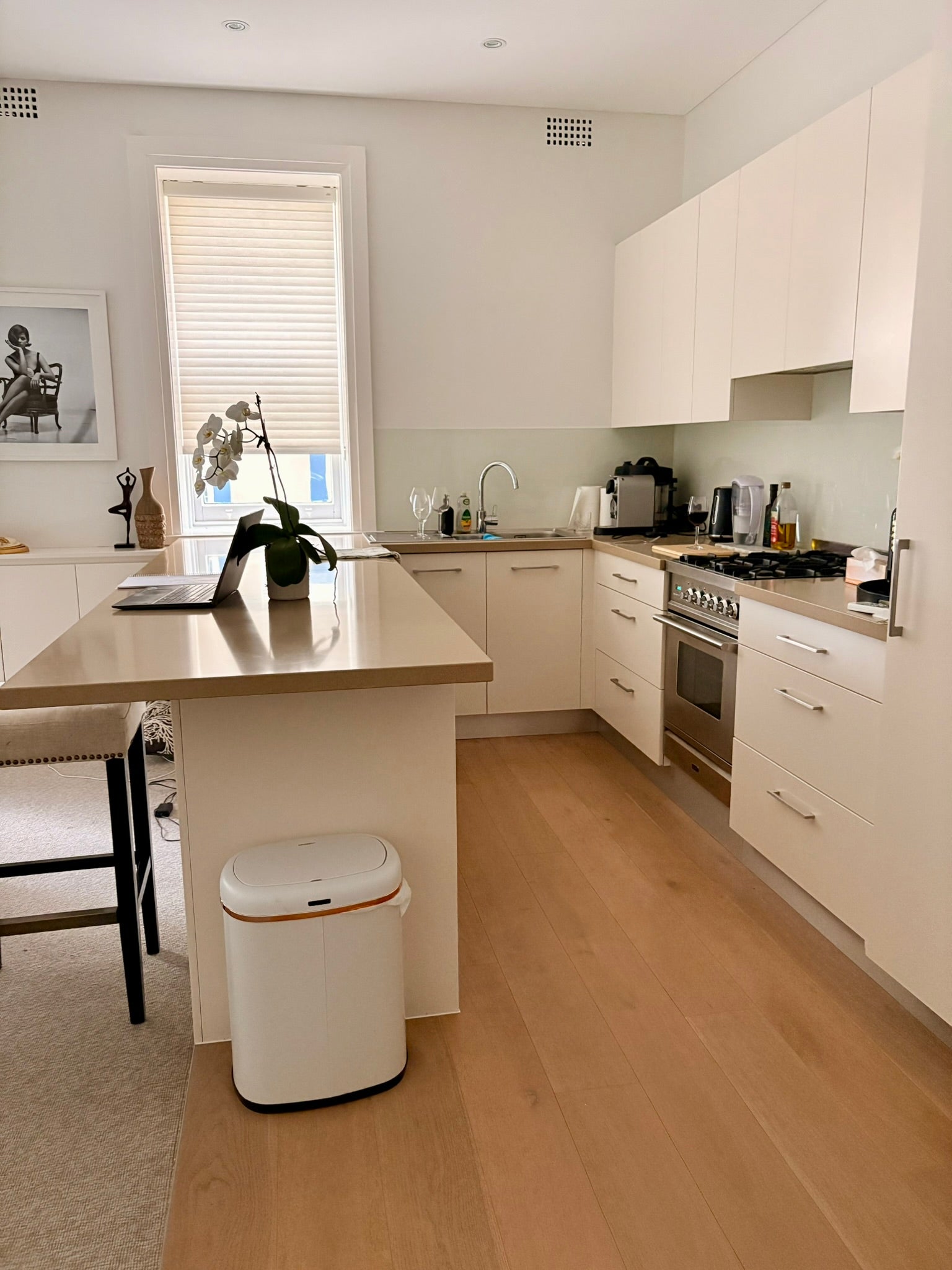 Stunning Cremorne Point Harbour Apartment| Luxury| 200 points + $75 discounted  booking fee per night